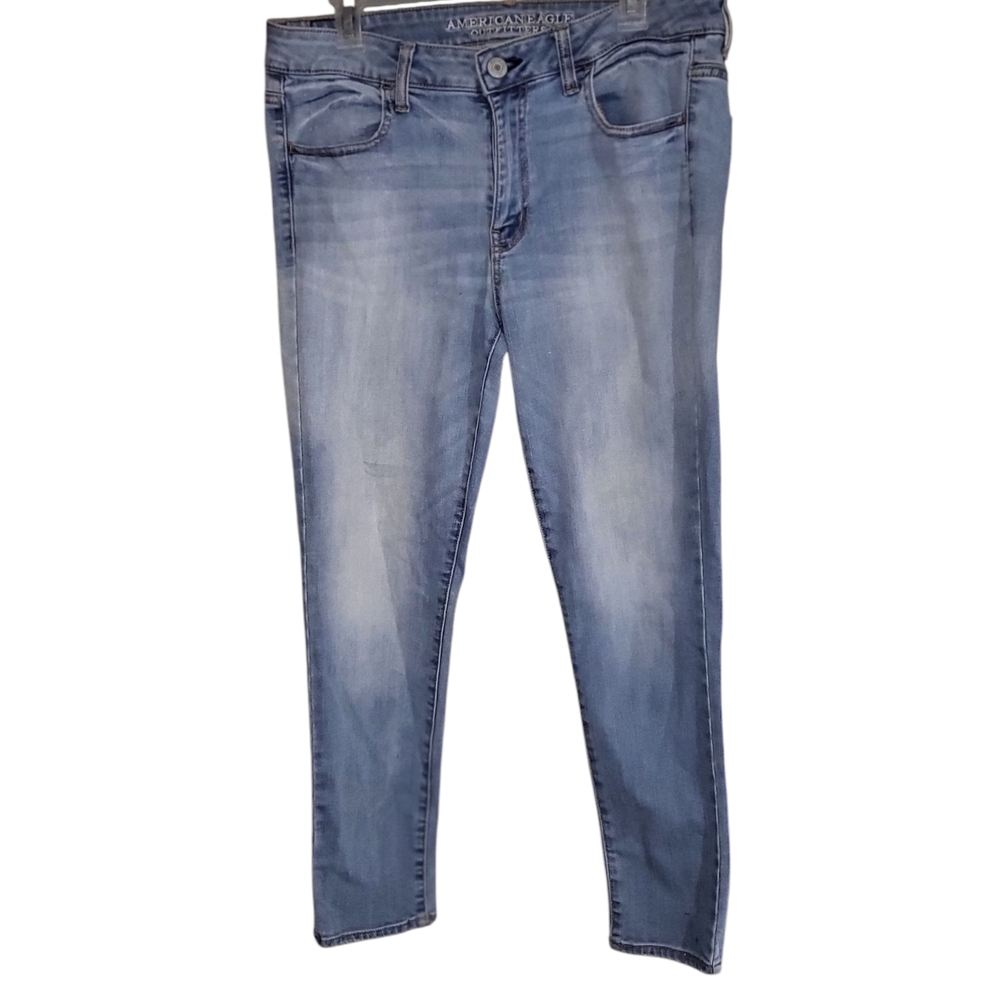 American Eagle Light Blue Jeans